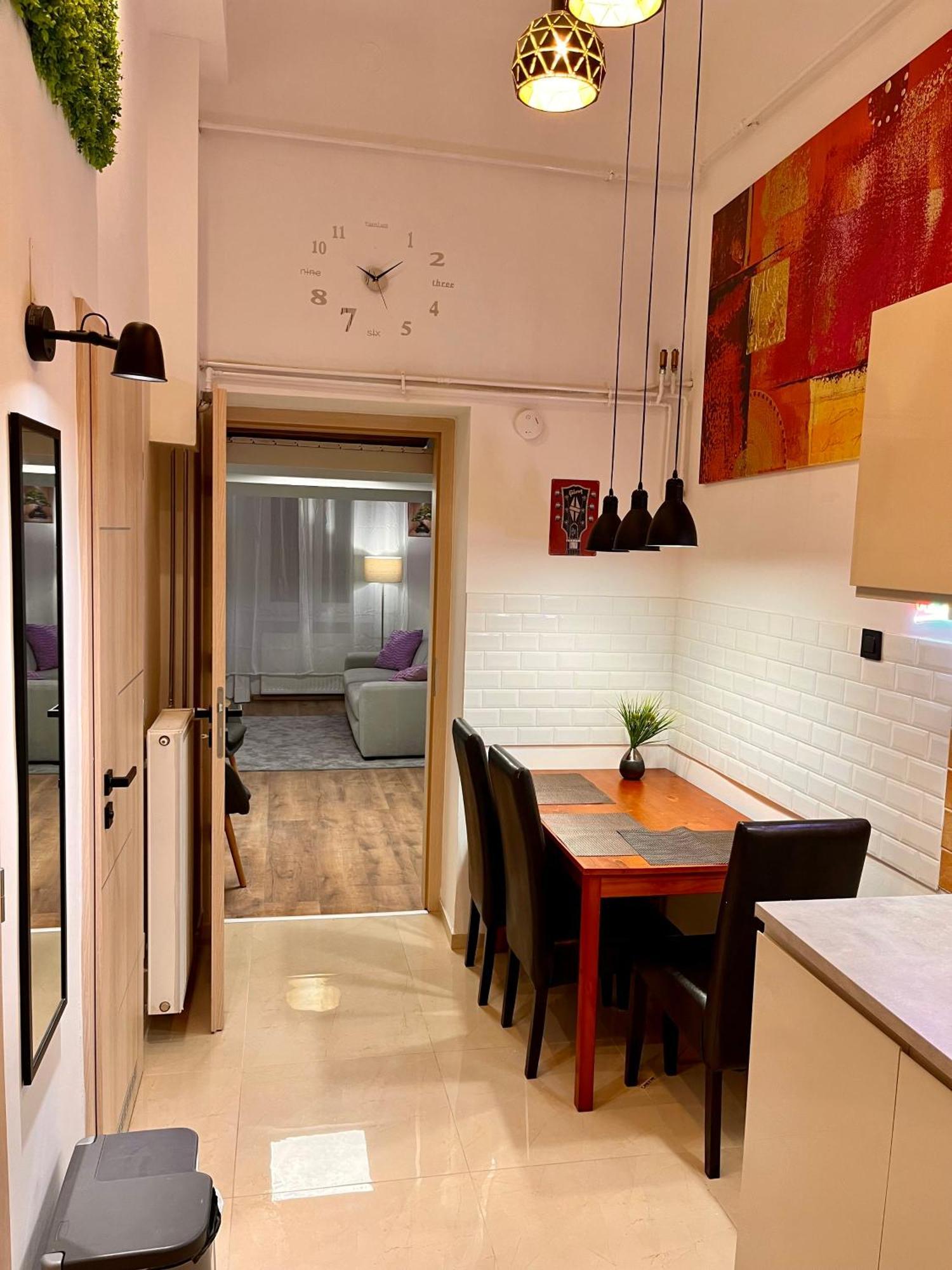 Ernesto 17 With Free Parking Possibility Budapeste Exterior foto